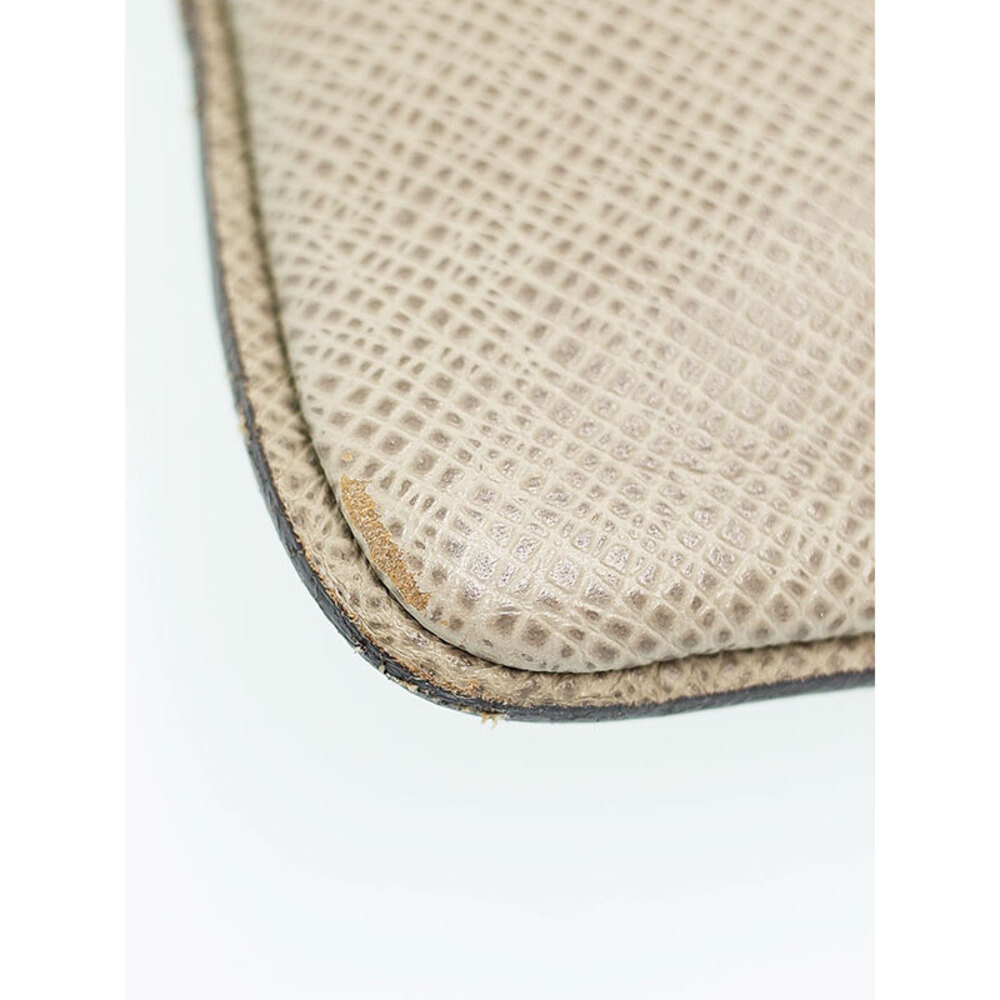 Louis Vuitton Taiga Black Leather Sasha Shoulder Bag - Picture 7 of 8